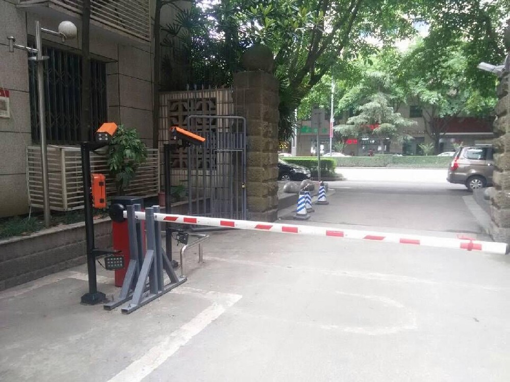 双龙小区